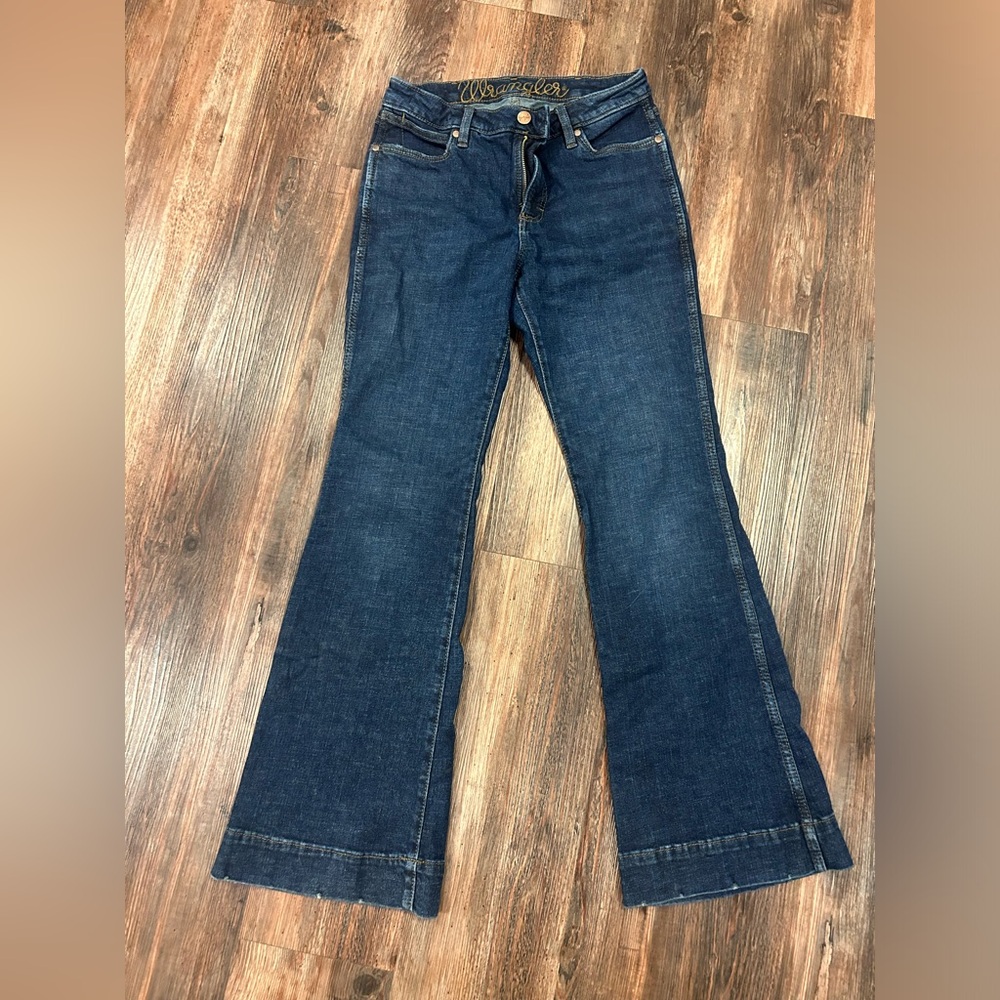 Wrangler High Rise Trouser